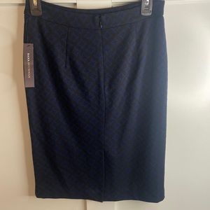 Dana Buchman skirt